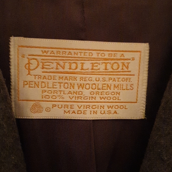 COPY - Women's Pendletlon Double breasted wool Coat - Picture 2 of 4